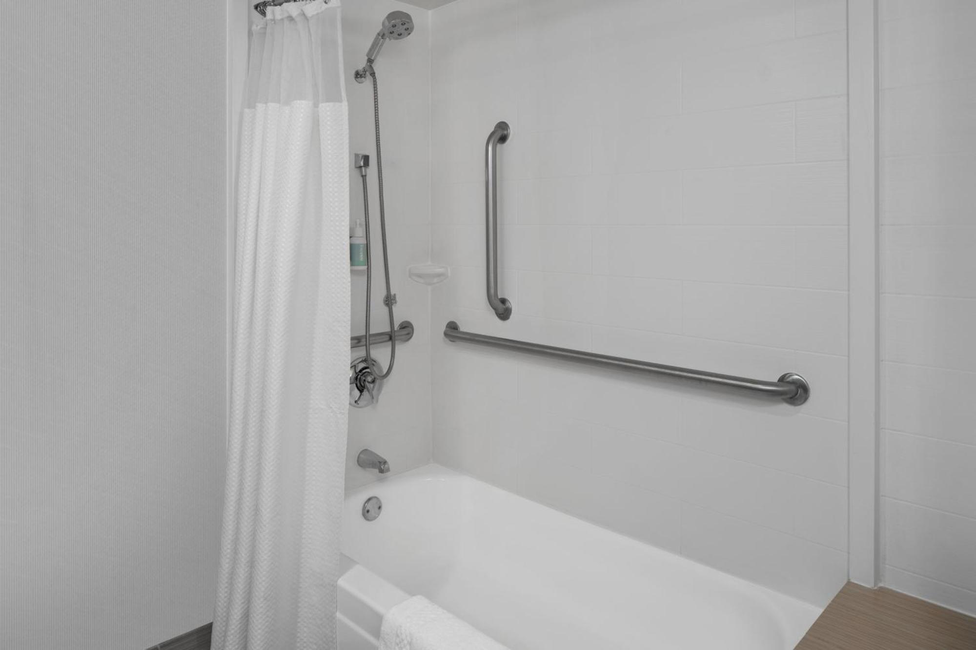 Courtyard By Marriott Cypress Anaheim / Orange County Hotell Eksteriør bilde