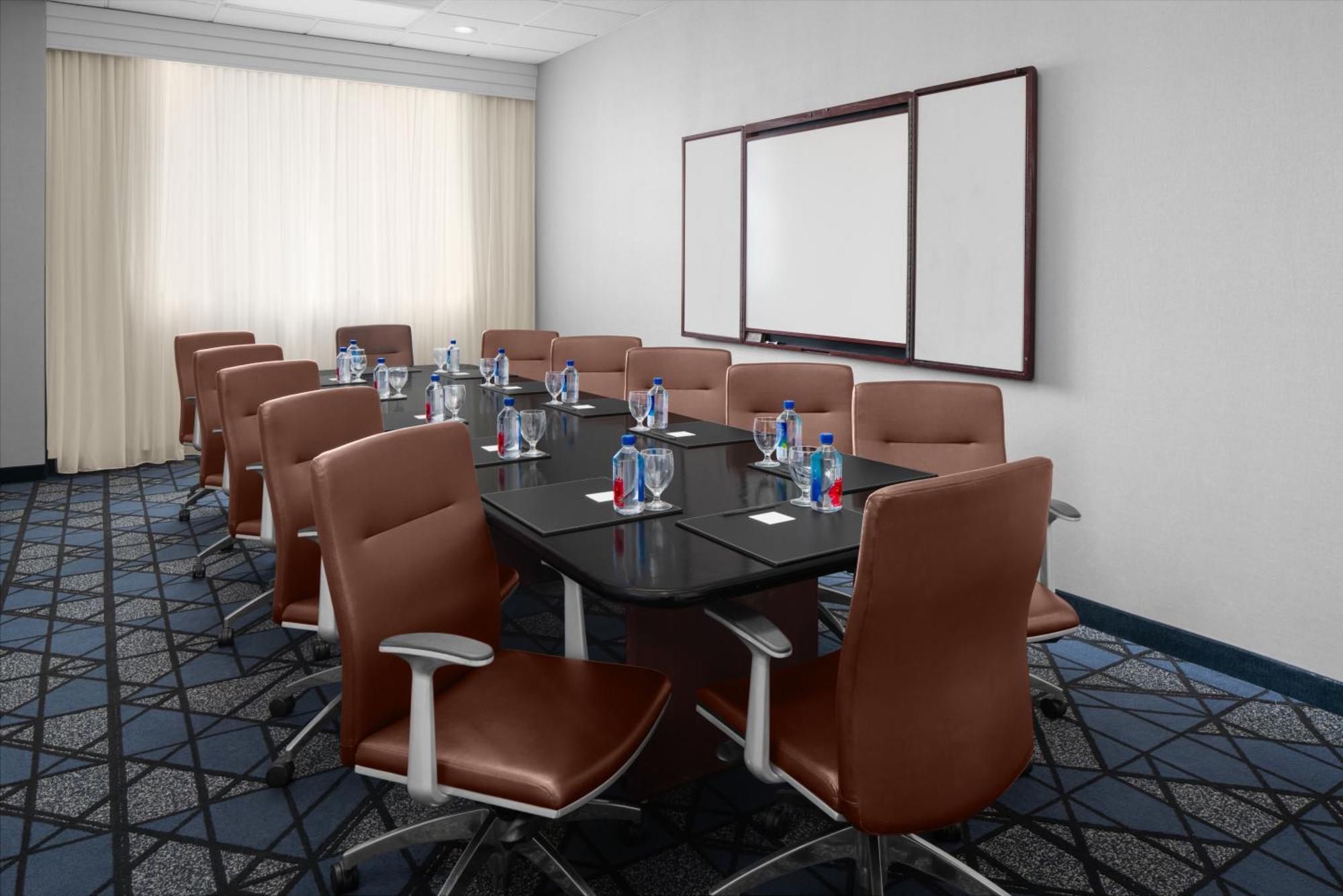 Courtyard By Marriott Cypress Anaheim / Orange County Hotell Eksteriør bilde
