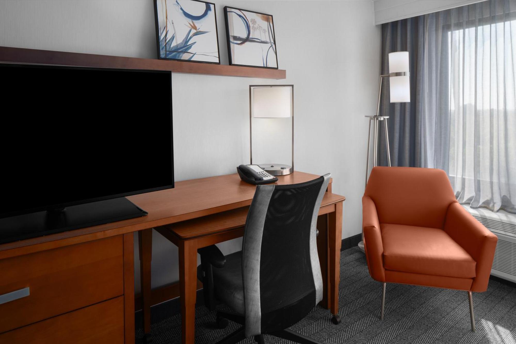 Courtyard By Marriott Cypress Anaheim / Orange County Hotell Eksteriør bilde