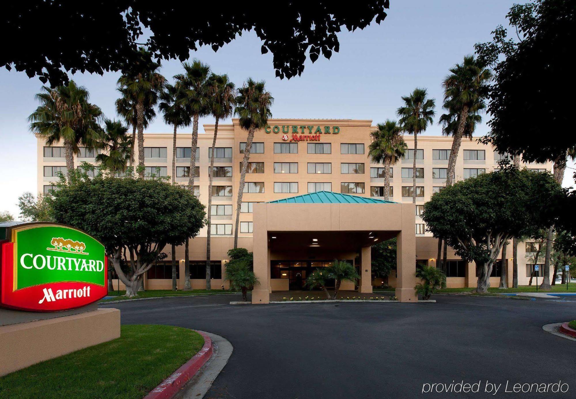Courtyard By Marriott Cypress Anaheim / Orange County Hotell Eksteriør bilde